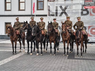 Przejazd kawalerzystów przez Wojsławice